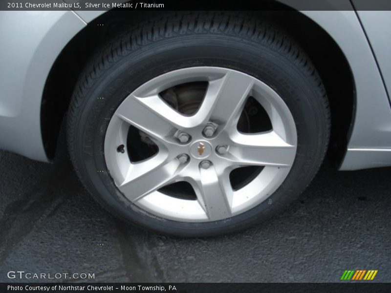 Silver Ice Metallic / Titanium 2011 Chevrolet Malibu LS