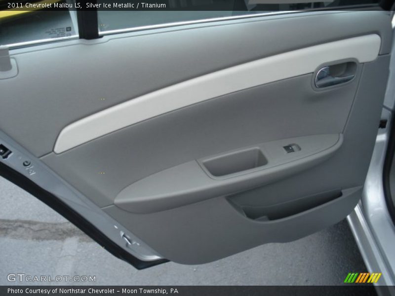 Silver Ice Metallic / Titanium 2011 Chevrolet Malibu LS