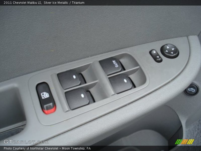 Silver Ice Metallic / Titanium 2011 Chevrolet Malibu LS