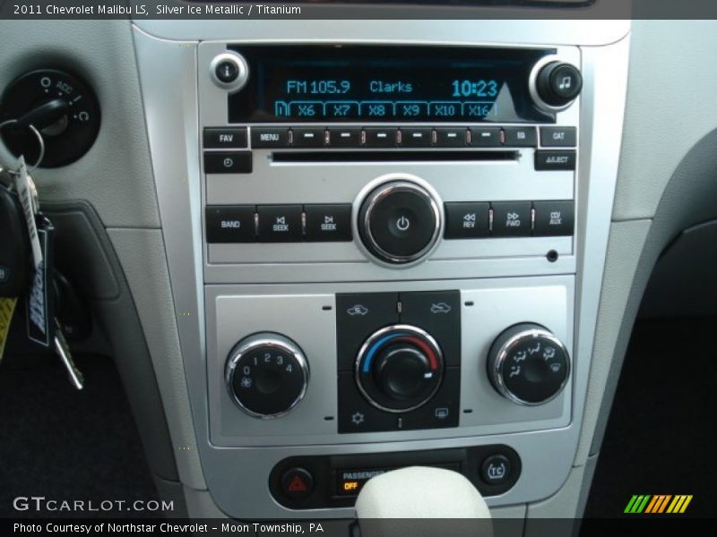 Silver Ice Metallic / Titanium 2011 Chevrolet Malibu LS