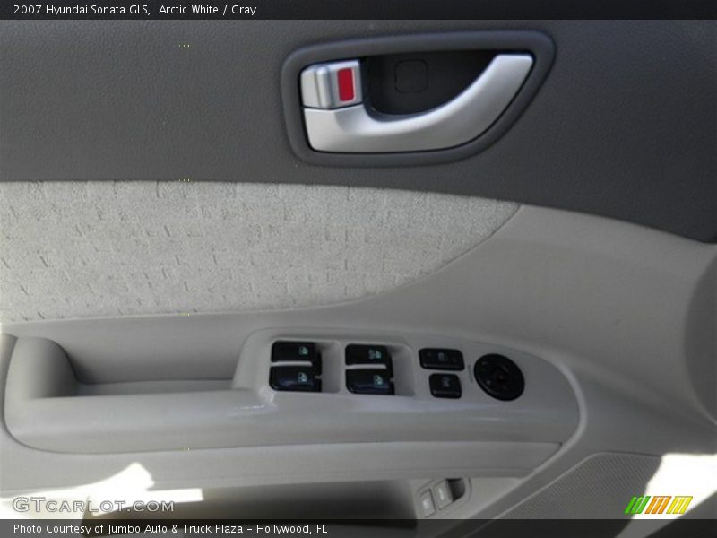 Arctic White / Gray 2007 Hyundai Sonata GLS
