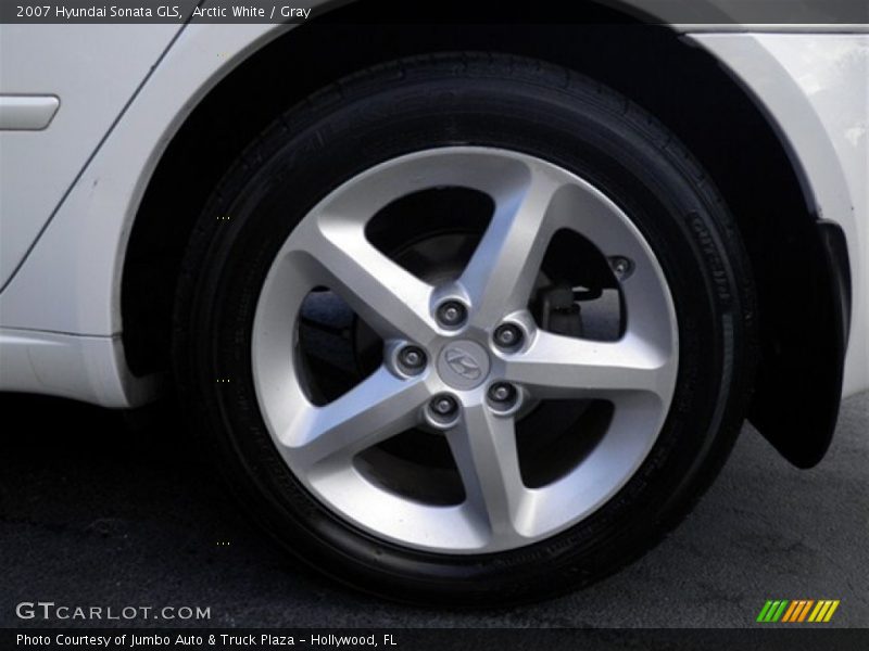 Arctic White / Gray 2007 Hyundai Sonata GLS