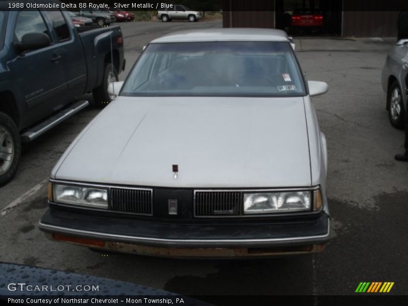 Silver Metallic / Blue 1988 Oldsmobile Delta 88 Royale