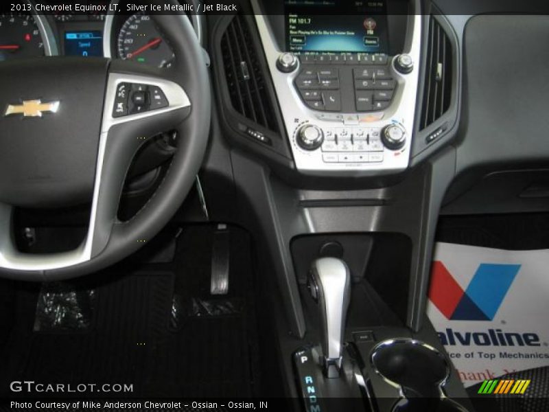 Silver Ice Metallic / Jet Black 2013 Chevrolet Equinox LT