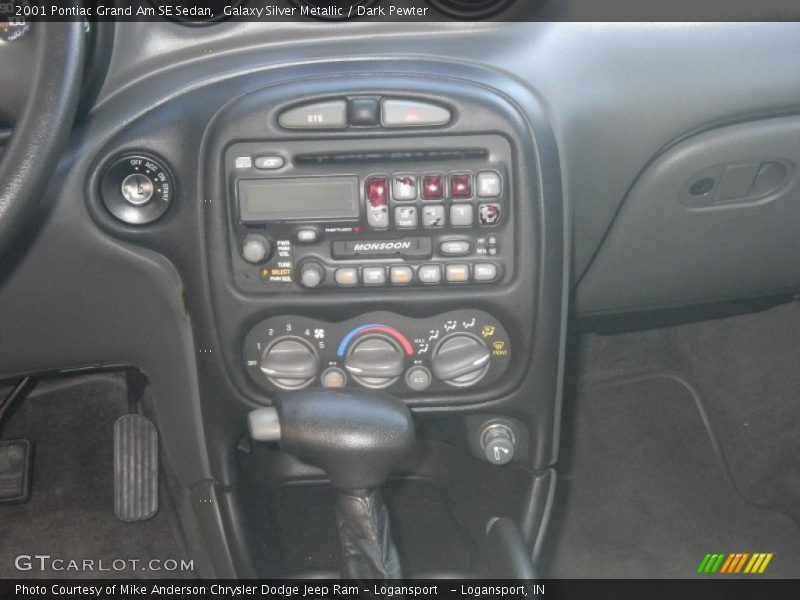 Galaxy Silver Metallic / Dark Pewter 2001 Pontiac Grand Am SE Sedan