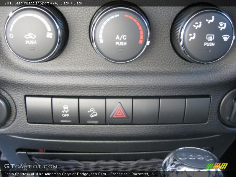 Black / Black 2013 Jeep Wrangler Sport 4x4