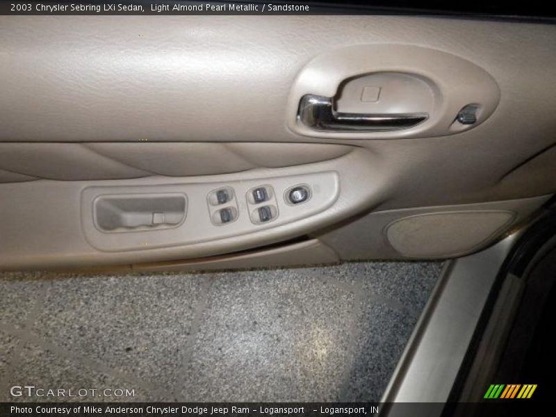 Light Almond Pearl Metallic / Sandstone 2003 Chrysler Sebring LXi Sedan