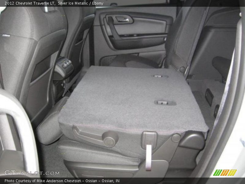 Silver Ice Metallic / Ebony 2012 Chevrolet Traverse LT