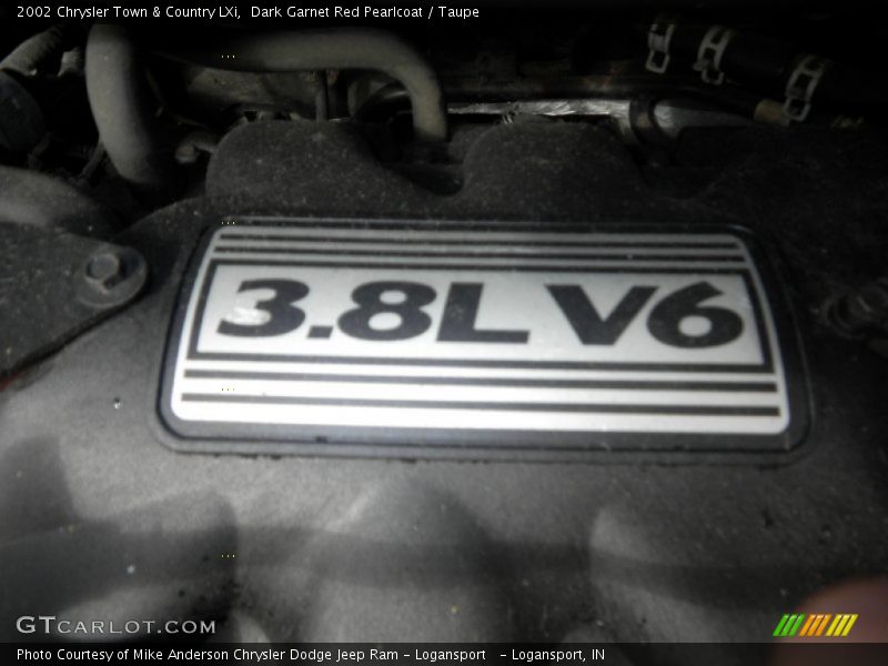 Dark Garnet Red Pearlcoat / Taupe 2002 Chrysler Town & Country LXi