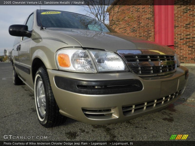 Sandstone Metallic / Neutral 2005 Chevrolet Venture LS