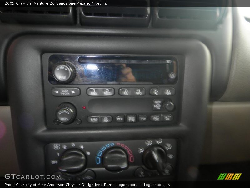 Sandstone Metallic / Neutral 2005 Chevrolet Venture LS