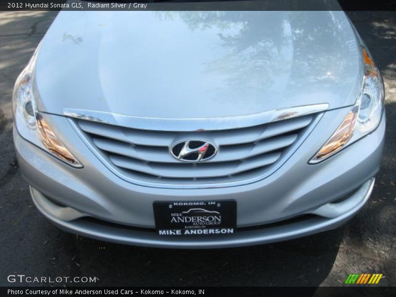 Radiant Silver / Gray 2012 Hyundai Sonata GLS