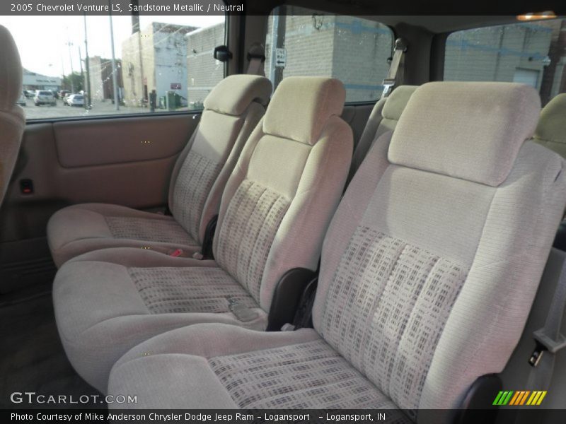 Sandstone Metallic / Neutral 2005 Chevrolet Venture LS