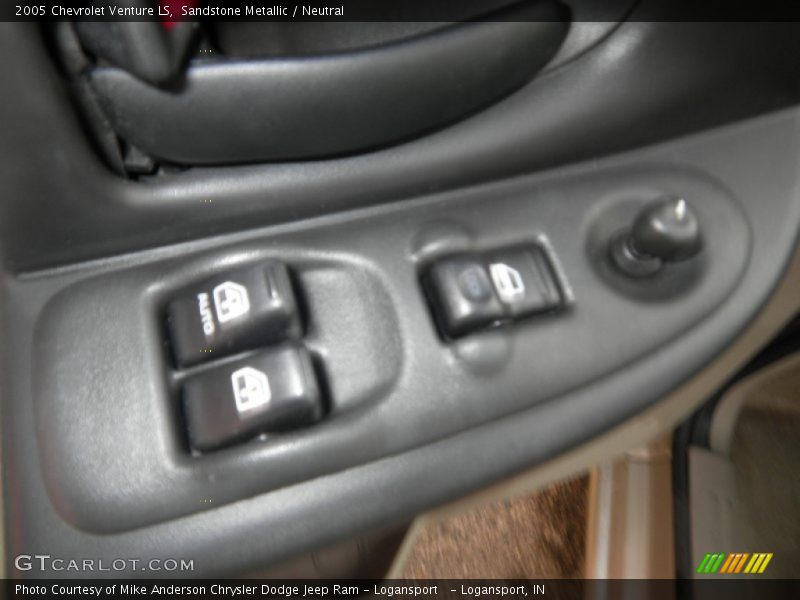 Sandstone Metallic / Neutral 2005 Chevrolet Venture LS