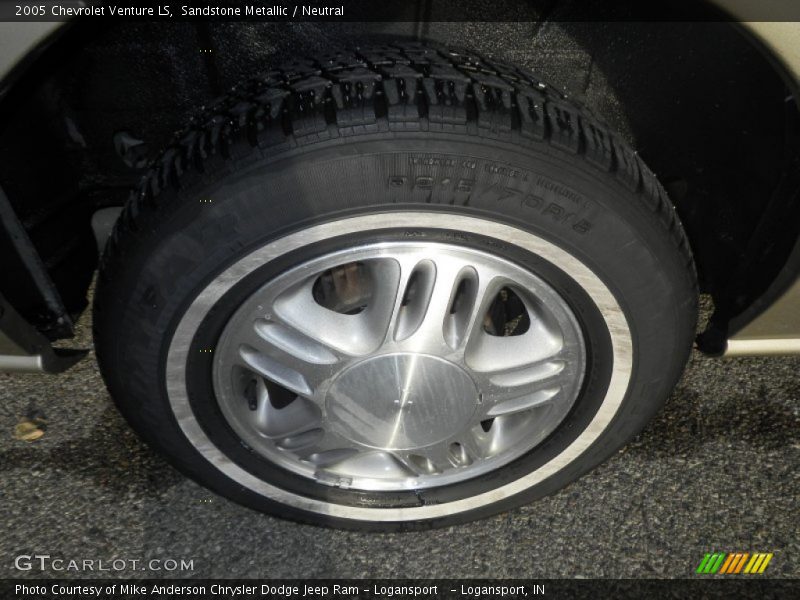 Sandstone Metallic / Neutral 2005 Chevrolet Venture LS