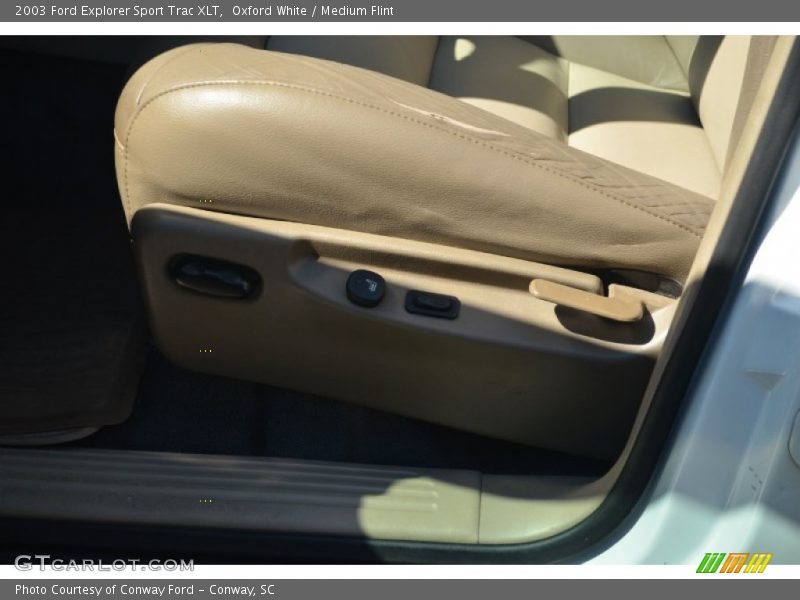Oxford White / Medium Flint 2003 Ford Explorer Sport Trac XLT