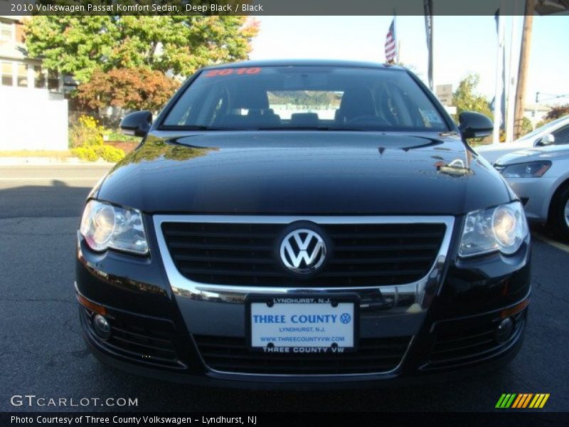 Deep Black / Black 2010 Volkswagen Passat Komfort Sedan