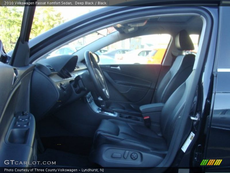 Deep Black / Black 2010 Volkswagen Passat Komfort Sedan