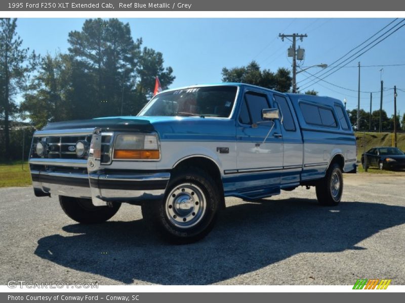 Reef Blue Metallic / Grey 1995 Ford F250 XLT Extended Cab
