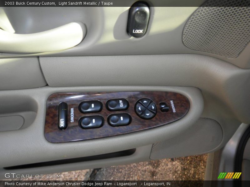 Light Sandrift Metallic / Taupe 2003 Buick Century Custom