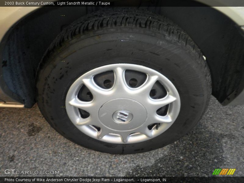 Light Sandrift Metallic / Taupe 2003 Buick Century Custom