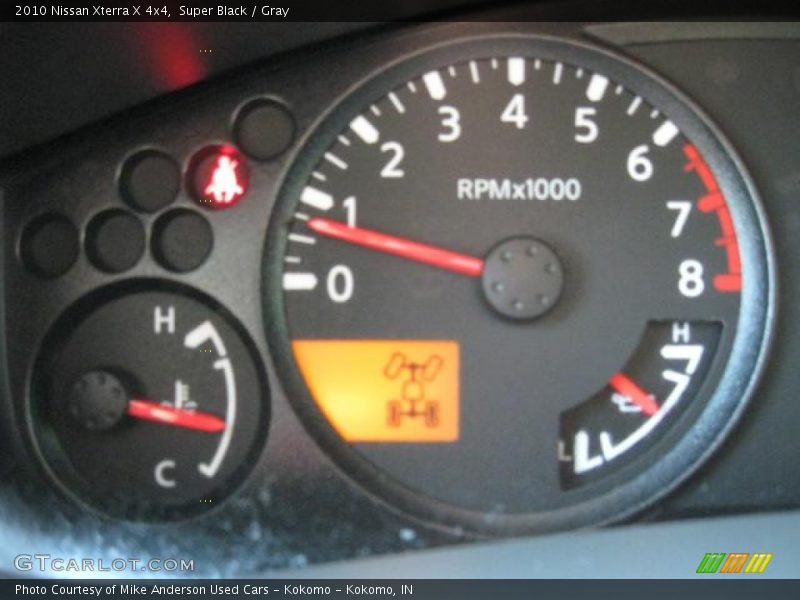 Super Black / Gray 2010 Nissan Xterra X 4x4
