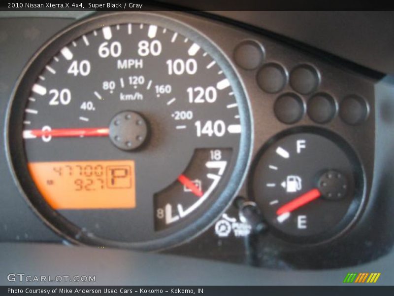 Super Black / Gray 2010 Nissan Xterra X 4x4