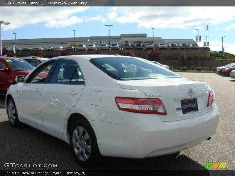 Super White / Ash Gray 2010 Toyota Camry LE