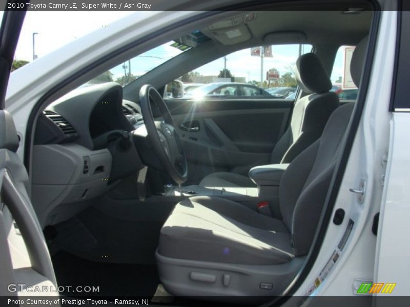 Super White / Ash Gray 2010 Toyota Camry LE