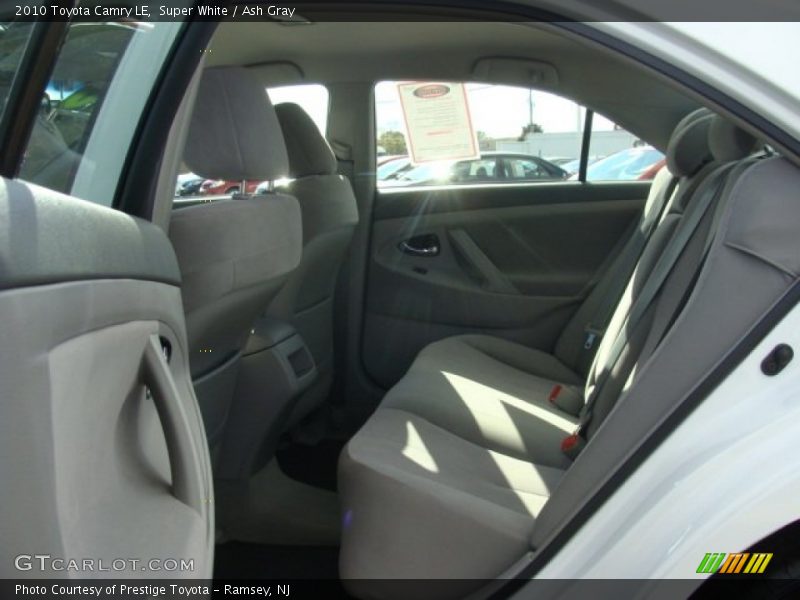 Super White / Ash Gray 2010 Toyota Camry LE