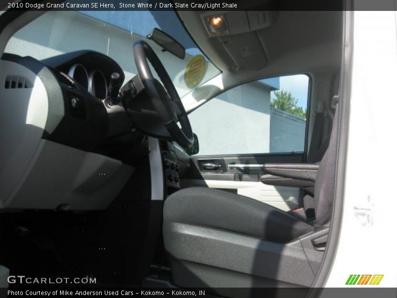 Stone White / Dark Slate Gray/Light Shale 2010 Dodge Grand Caravan SE Hero