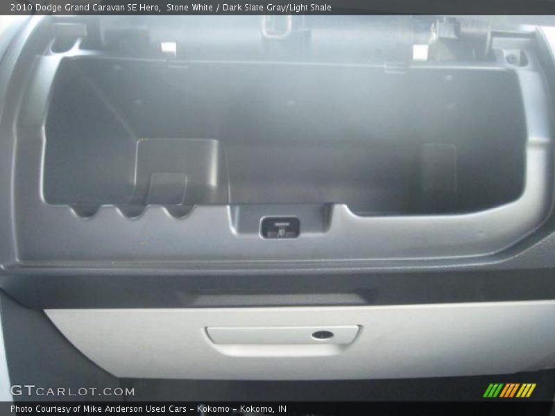 Stone White / Dark Slate Gray/Light Shale 2010 Dodge Grand Caravan SE Hero