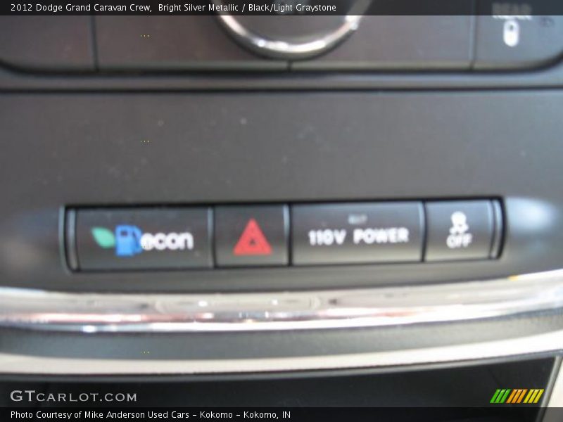 Bright Silver Metallic / Black/Light Graystone 2012 Dodge Grand Caravan Crew