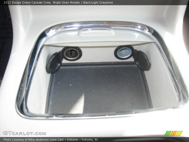 Bright Silver Metallic / Black/Light Graystone 2012 Dodge Grand Caravan Crew
