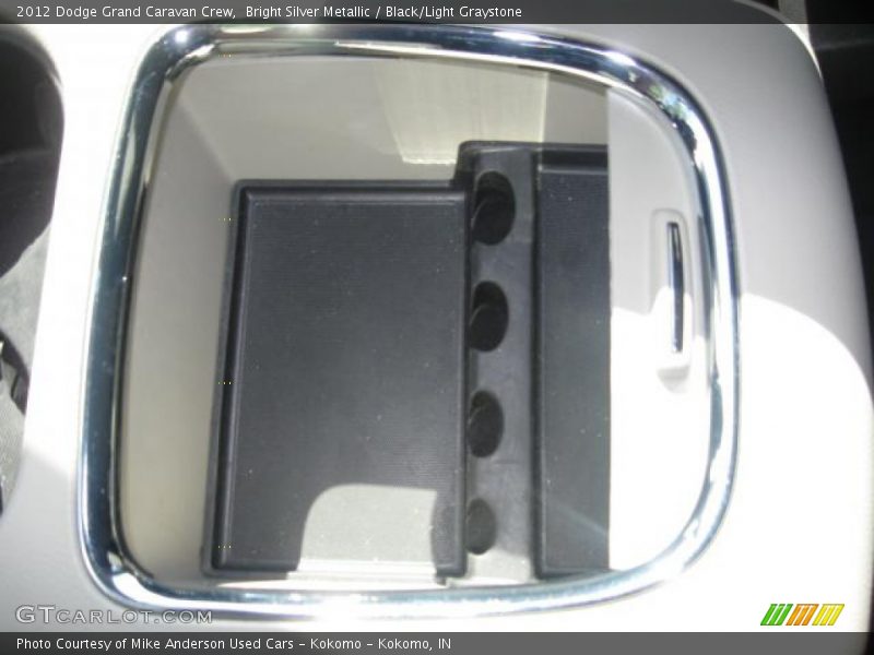 Bright Silver Metallic / Black/Light Graystone 2012 Dodge Grand Caravan Crew