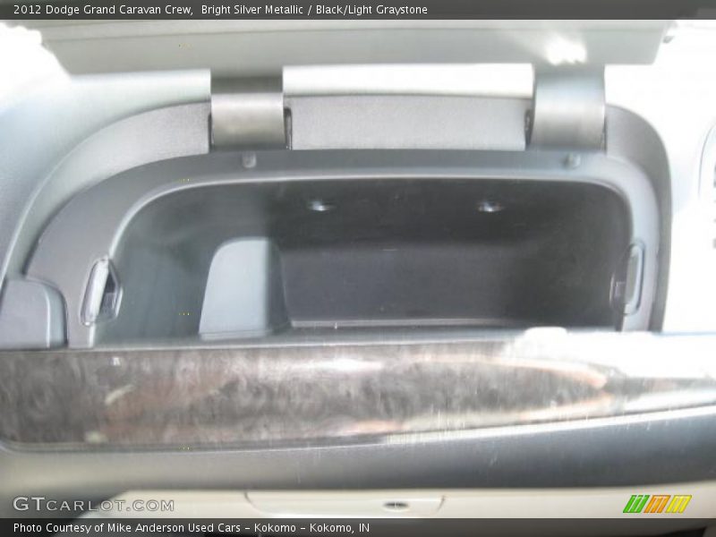 Bright Silver Metallic / Black/Light Graystone 2012 Dodge Grand Caravan Crew