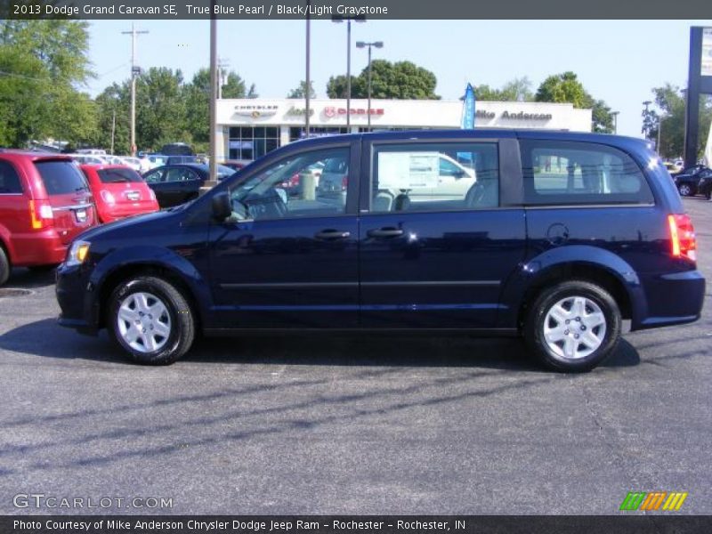 True Blue Pearl / Black/Light Graystone 2013 Dodge Grand Caravan SE