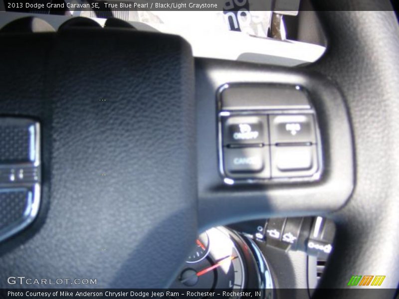 True Blue Pearl / Black/Light Graystone 2013 Dodge Grand Caravan SE