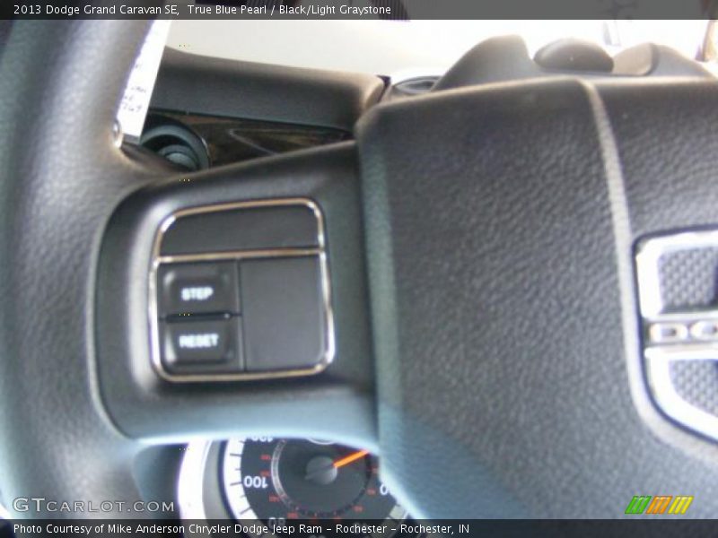 True Blue Pearl / Black/Light Graystone 2013 Dodge Grand Caravan SE