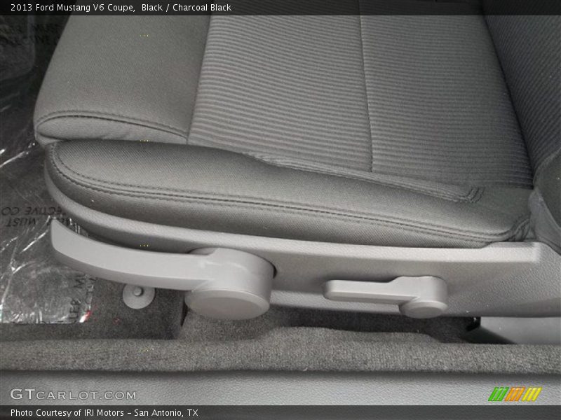 Black / Charcoal Black 2013 Ford Mustang V6 Coupe