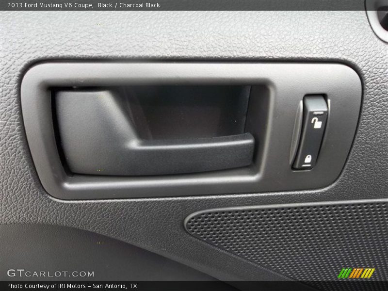 Black / Charcoal Black 2013 Ford Mustang V6 Coupe