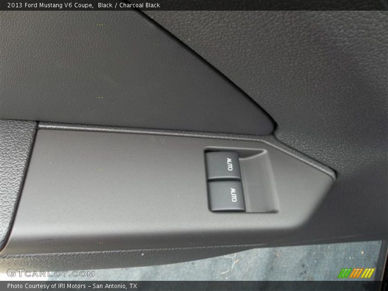 Black / Charcoal Black 2013 Ford Mustang V6 Coupe