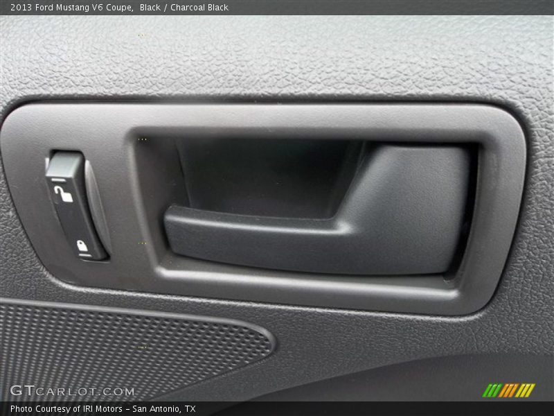 Black / Charcoal Black 2013 Ford Mustang V6 Coupe