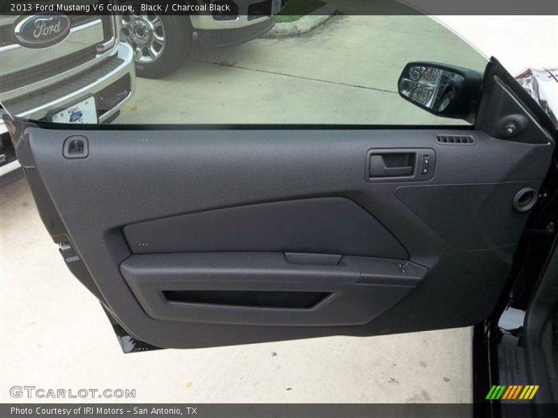 Black / Charcoal Black 2013 Ford Mustang V6 Coupe