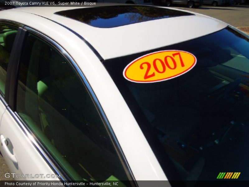 Super White / Bisque 2007 Toyota Camry XLE V6