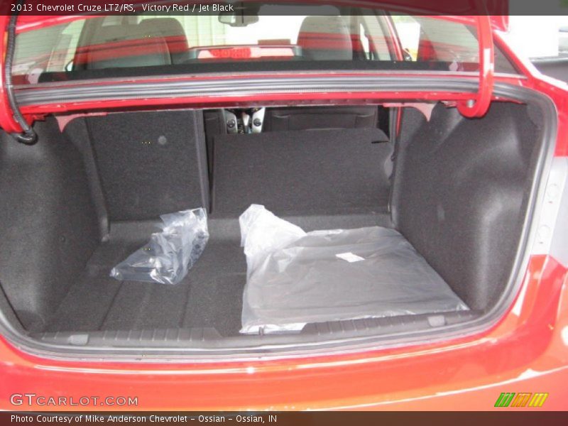 Victory Red / Jet Black 2013 Chevrolet Cruze LTZ/RS