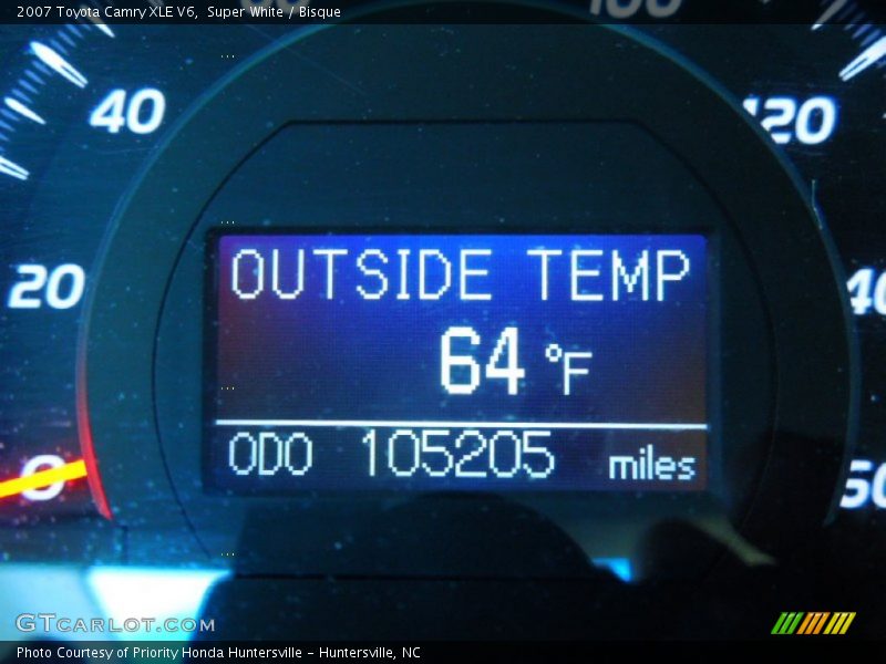 Super White / Bisque 2007 Toyota Camry XLE V6