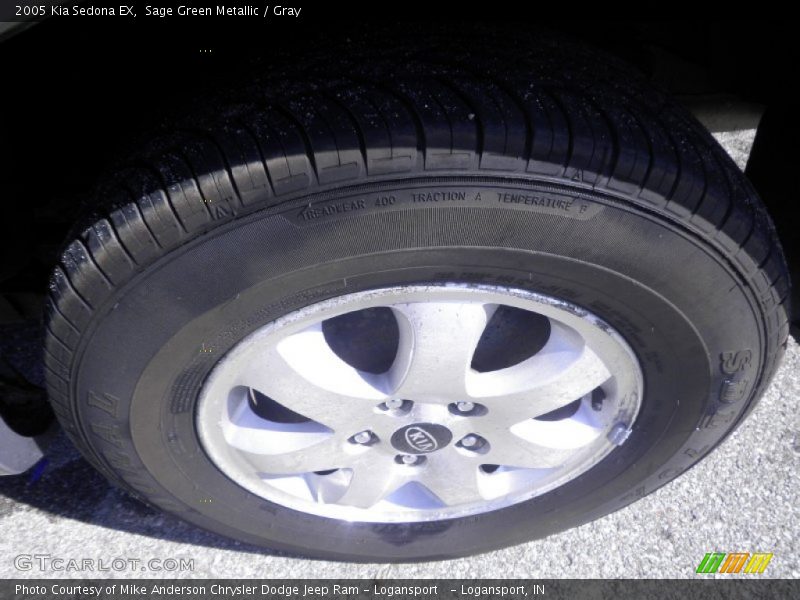 Sage Green Metallic / Gray 2005 Kia Sedona EX