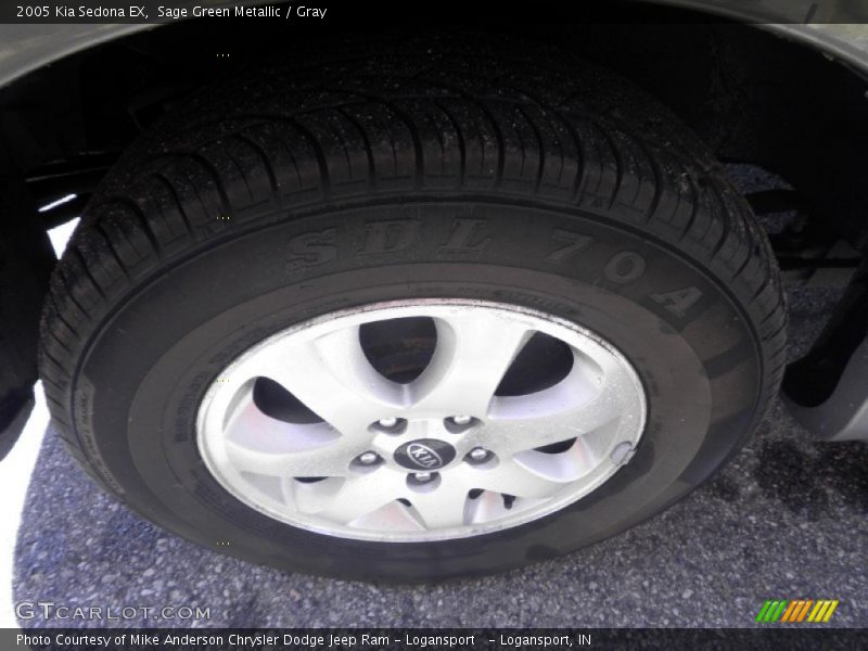 Sage Green Metallic / Gray 2005 Kia Sedona EX