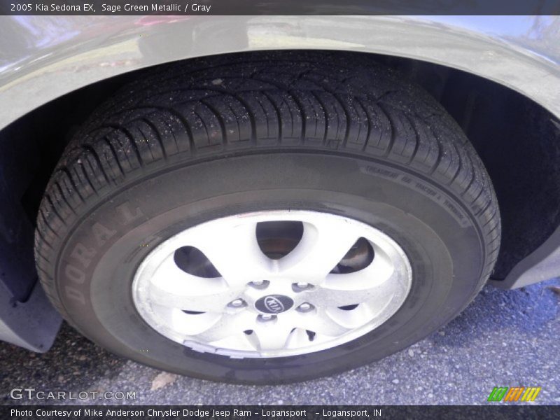 Sage Green Metallic / Gray 2005 Kia Sedona EX